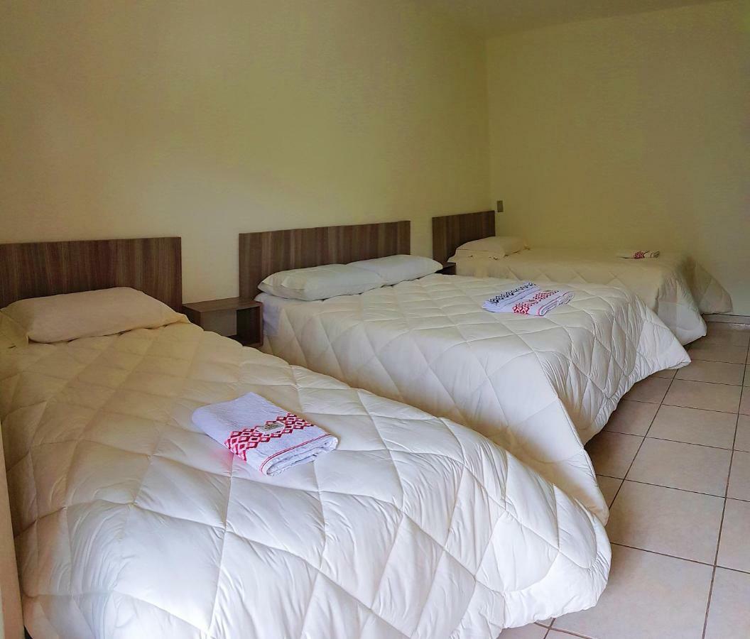 Hotel Imperador Caldas Санту Амару да Императрис Екстериор снимка